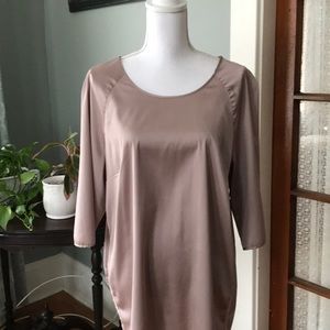 Plane satin Champaign top